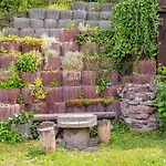아파트 Ruhige Gartenwohnung In