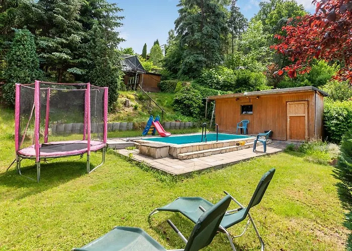 Daire Ruhige Gartenwohnung In *