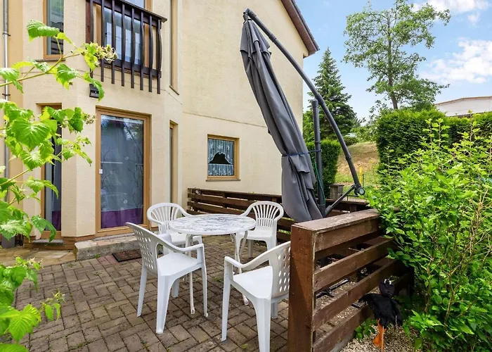 Ruhige Gartenwohnung In * Dresden