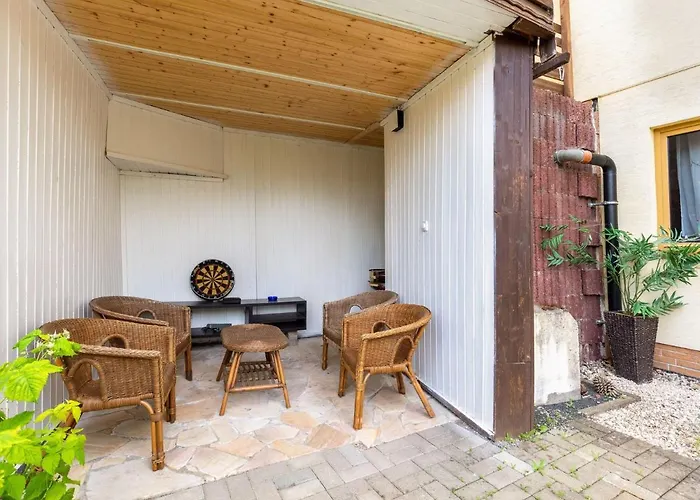 Ruhige Gartenwohnung In * Дрезден