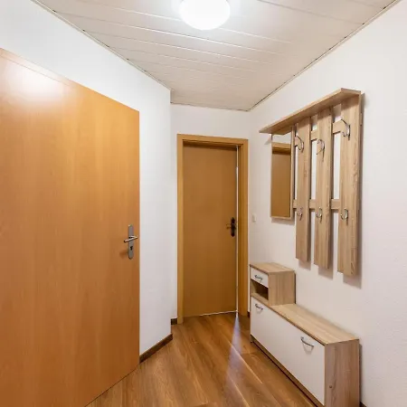 Ruhige Gartenwohnung In 아파트 드레스덴